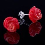 Náušnice s kameňom - Náušnice strieborné, červený korál, ruža (kvet)